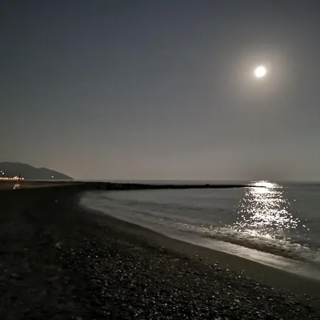 Onteniente Konukevi